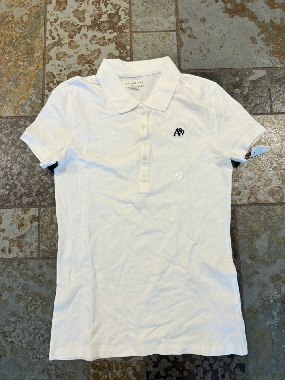 Aeropostale White Crewneck Tee with Subtle Label